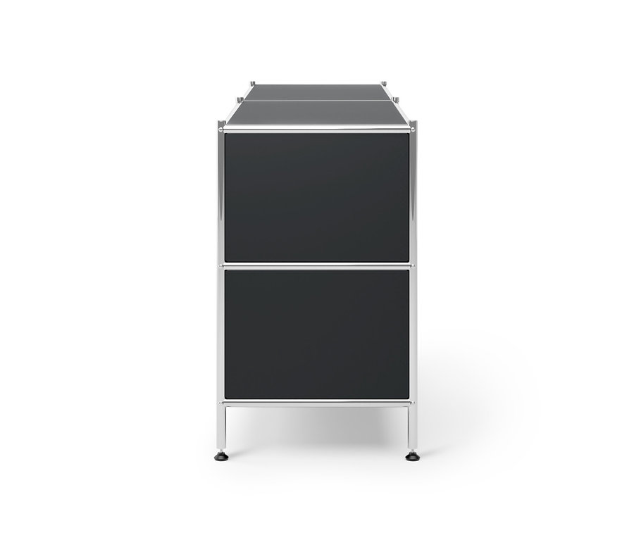 Meuble bas en métal noir « CN3 » avec 4 tiroirs.