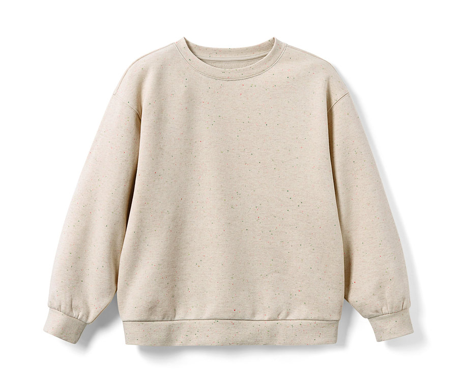 Un sweatshirt crème pour enfant.