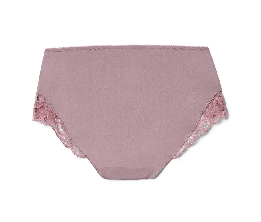 Culotte mi-haute rose.