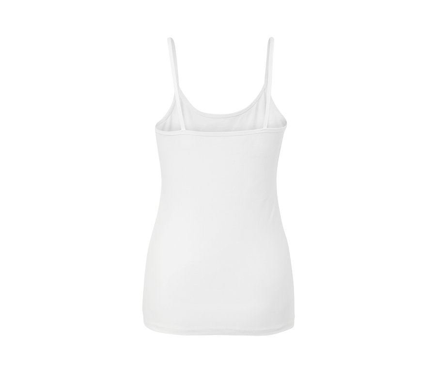 Détail d'un 2 maillots de corps blanc.