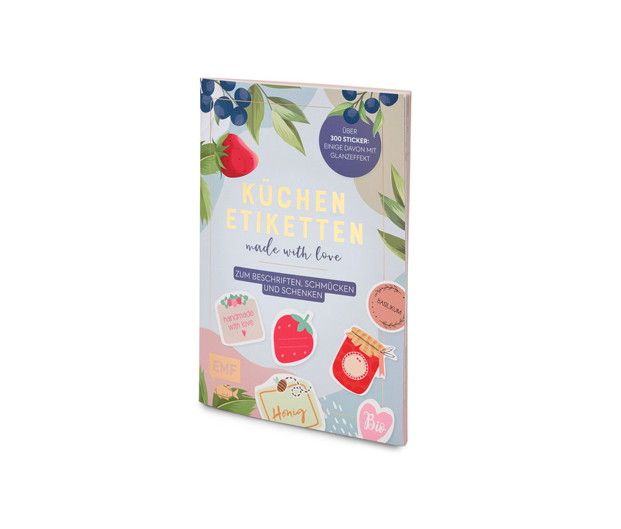 Livre « Étiquettes de cuisine » avec des illustrations de fruits et d'herbes.