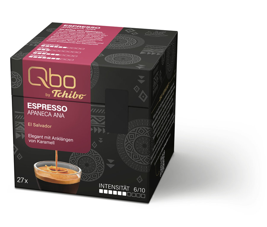 Paquet noir de 27 capsules de café Qbo by Tchibo Espresso Apaneca Ana, origine El Salvador, élégant avec des notes de caramel, intensité 6/10. Une tasse d'espresso avec de la crème est illustrée.