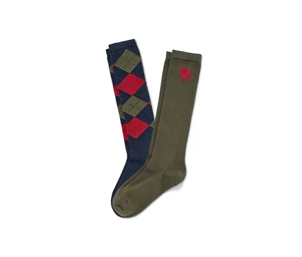 Deux paires de chaussettes d’équitation pour enfant : une paire à losanges et une paire verte avec un cheval rouge.