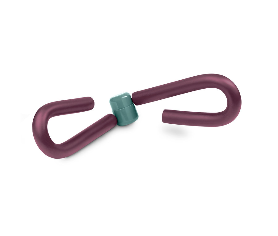 Appareil de musculation violet pour bras et jambes avec un cylindre turquoise au milieu sur un fond blanc.