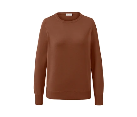 Pull en maille fine mérinos cognac.