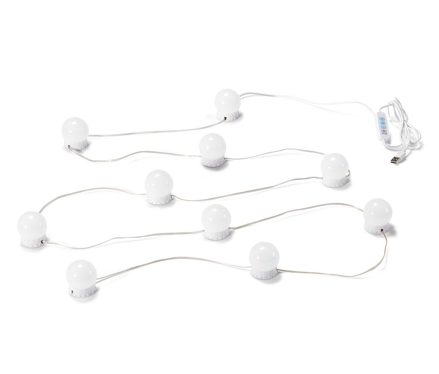 Une guirlande lumineuse USB à LED sur un fond blanc.