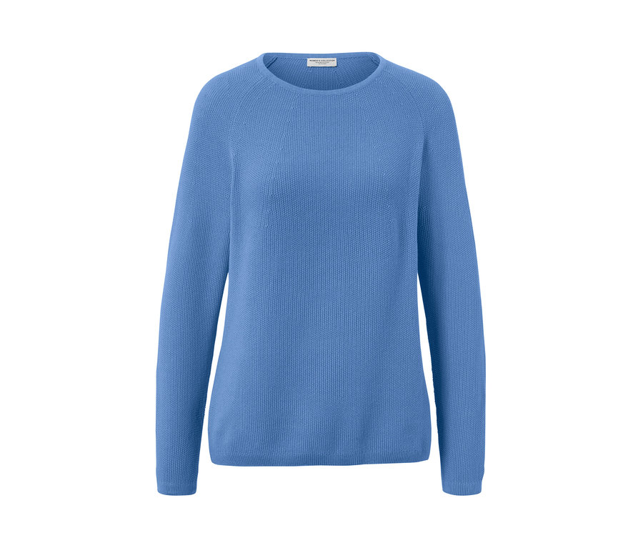 Pull en maille bleu.