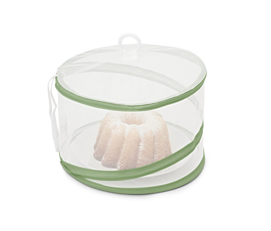 Gâteau sous mini-cloche de protection pliable.