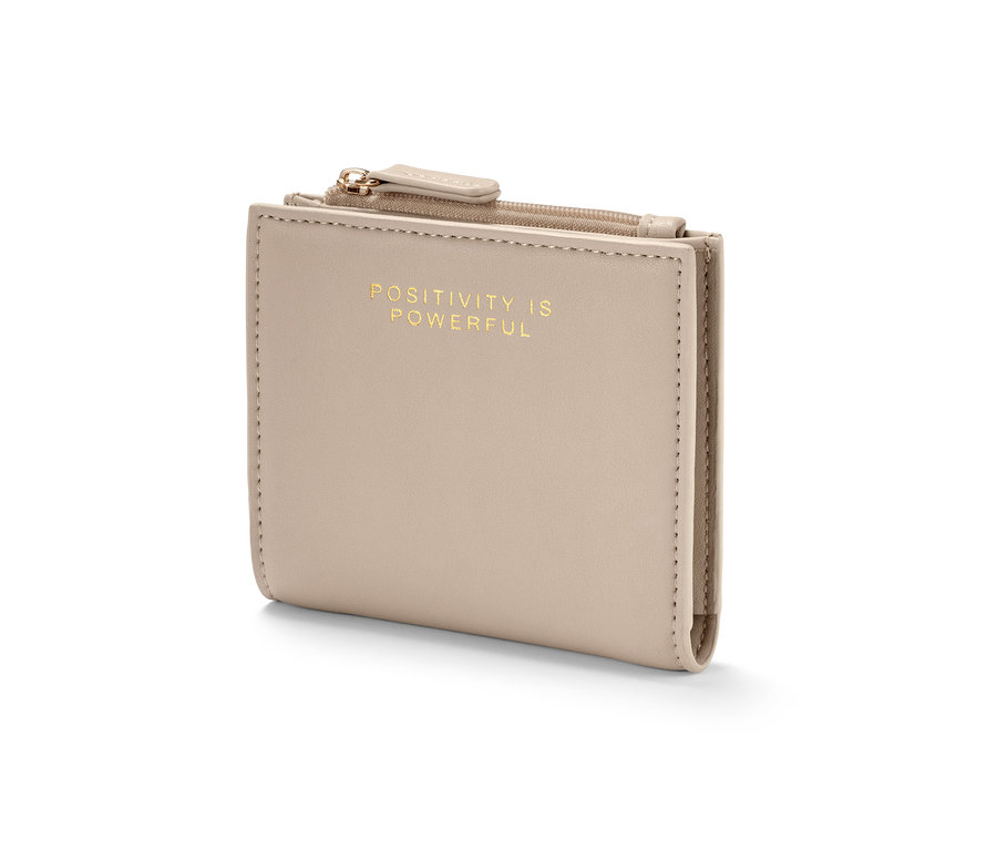 Un porte-monnaie beige avec l'inscription "Positivity is powerful".