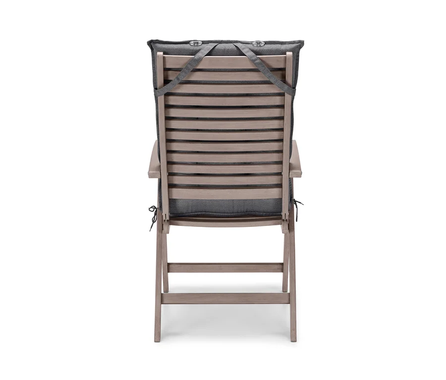 Vue arrière de chaises « Leira » avec dossier haut réglable et coussin gris fixé par des sangles.