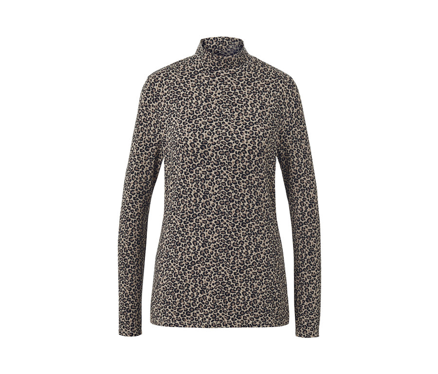 Une blouse imprimée à col montant avec un motif léopard.