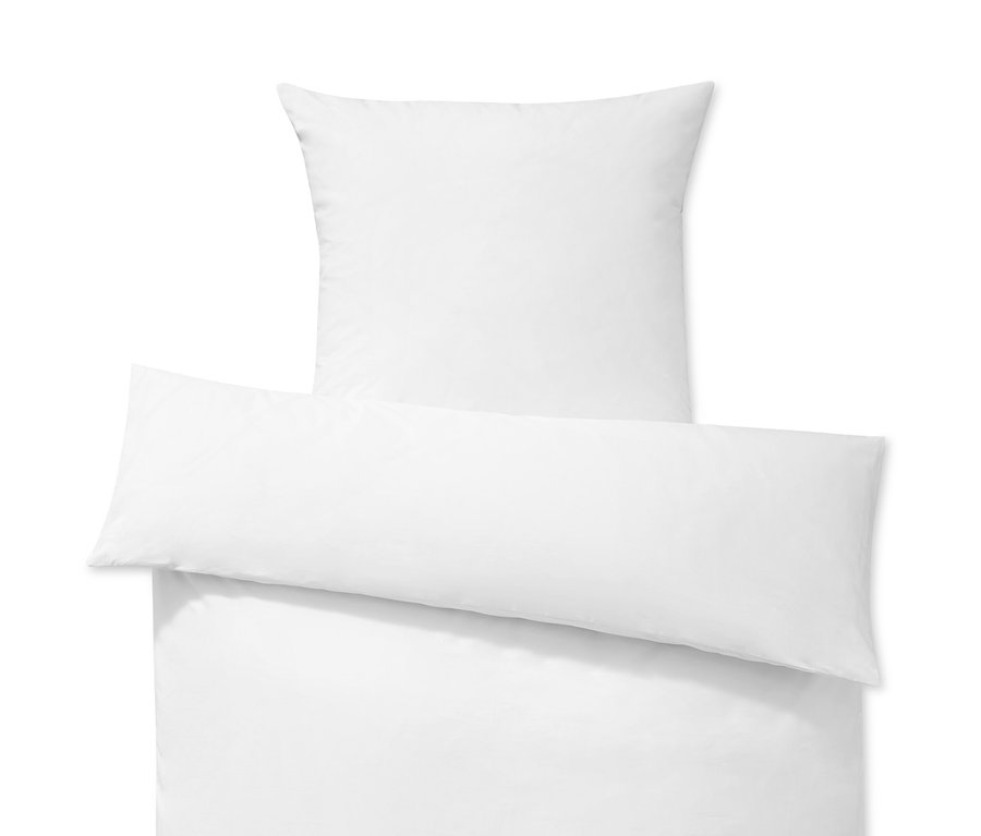 Une parure de lit en percale blanche de taille standard avec un oreiller sur le dessus.