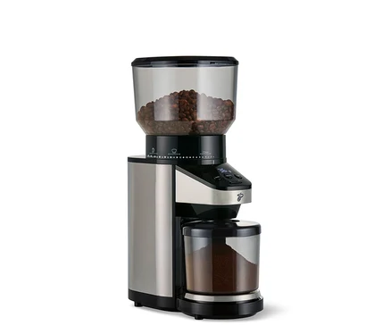 Moulin à café électrique avec balance, en acier inoxydable et noir, avec des grains de café dans le réservoir supérieur et du café moulu dans le récipient inférieur.