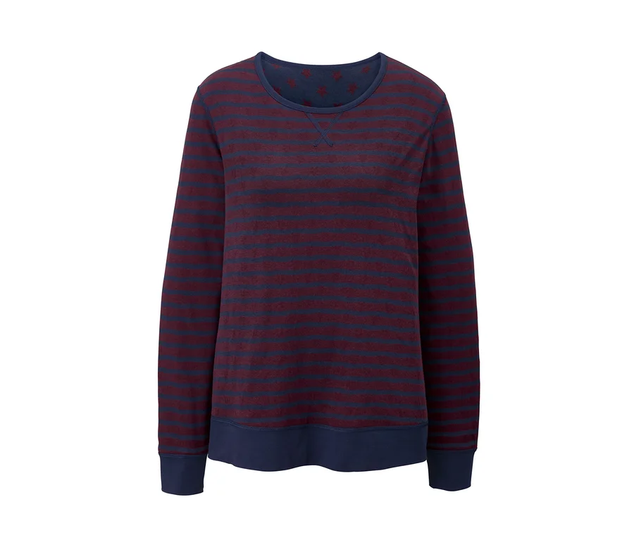 Pyjama réversible rayé bleu et bordeaux.