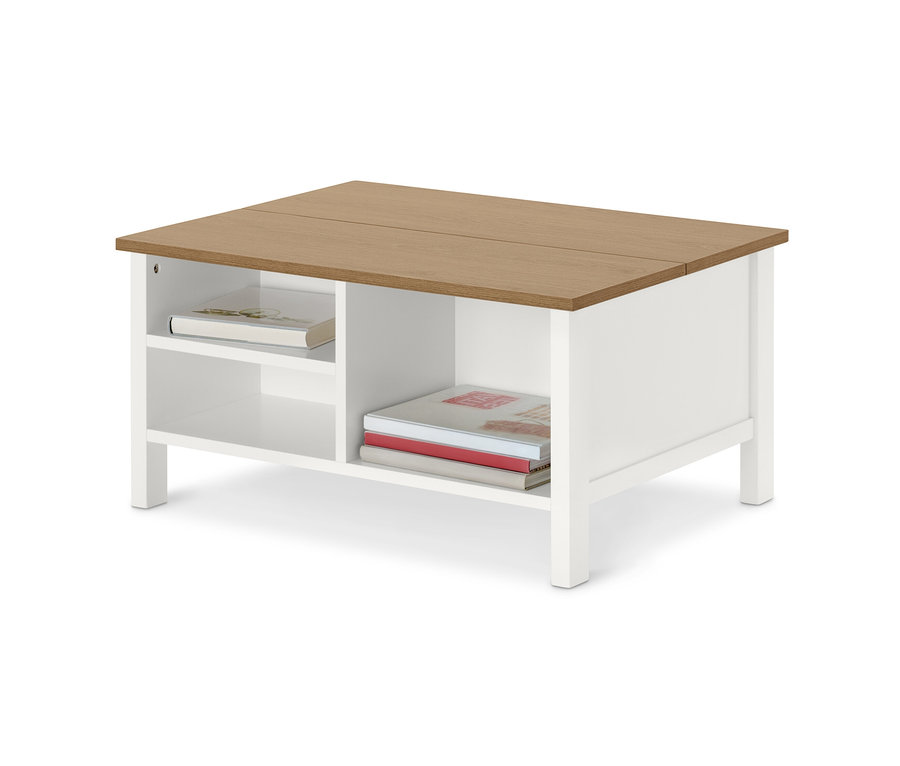 Table basse repliable avec des livres sur les étagères.