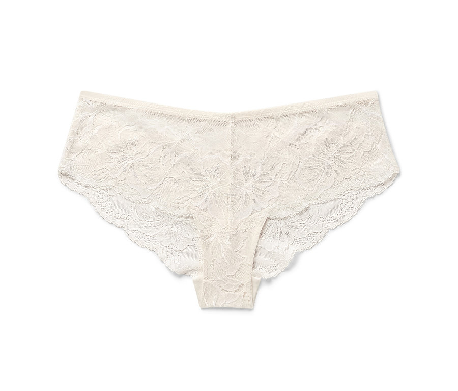 Un hipster à dentelle couleur crème sur fond blanc.