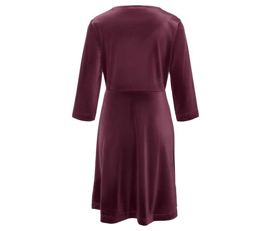 Une robe bordeaux à manches trois-quarts vue de dos.