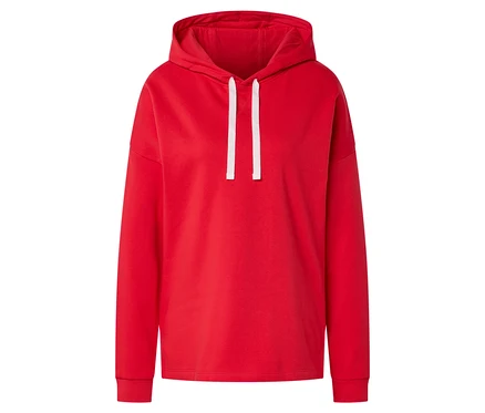 Sweat à capuche rouge avec cordons blancs.