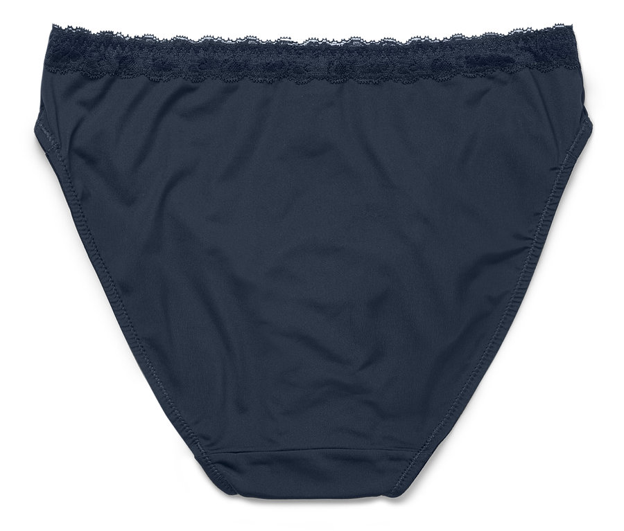 Une culotte bleu marine pour femme avec des détails en dentelle est posée sur un fond blanc.