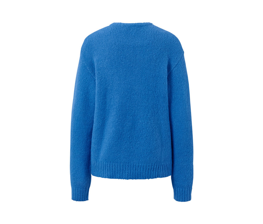 Pull en grosse maille bleu cobalt avec de la laine.