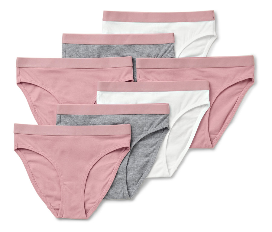 Un ensemble de sept culottes classiques en rose, gris et blanc.