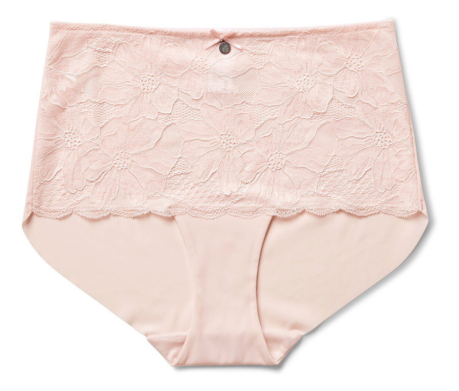 Culotte rose pâle avec de la dentelle florale sur le dessus.