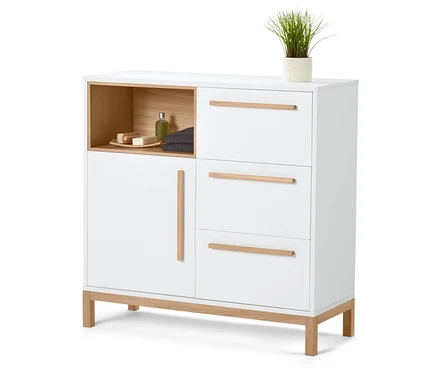 Meuble bas pour la salle de bain blanc avec des détails en bois, une étagère ouverte et trois tiroirs.