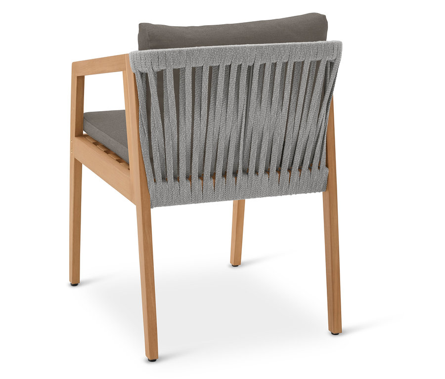 Chaise de jardin avec cadre en bois, assise, dossier et coussin gris.