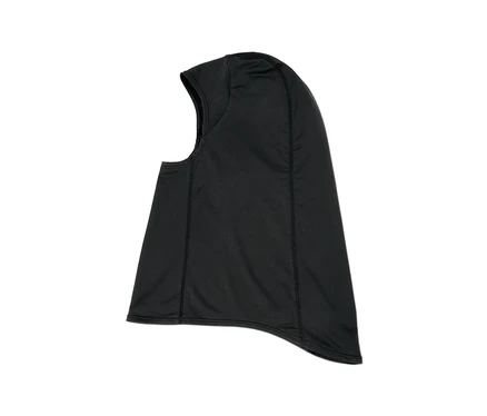 Cagoule noire avec ouverture pour le visage sur fond blanc.