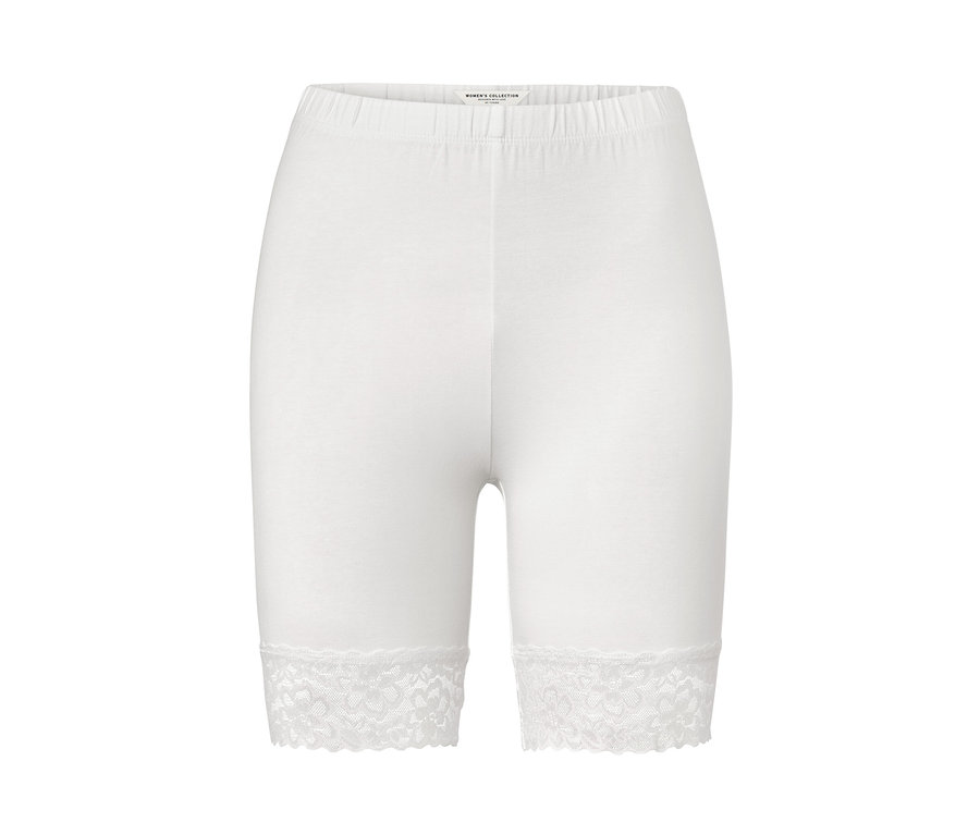 Cycliste blanc avec bordure en dentelle.