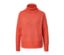 Pull à col roulé en grosse maille orange.