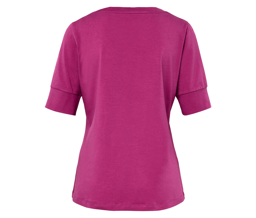 Vue arrière d'un t-shirt violet à manches courtes.