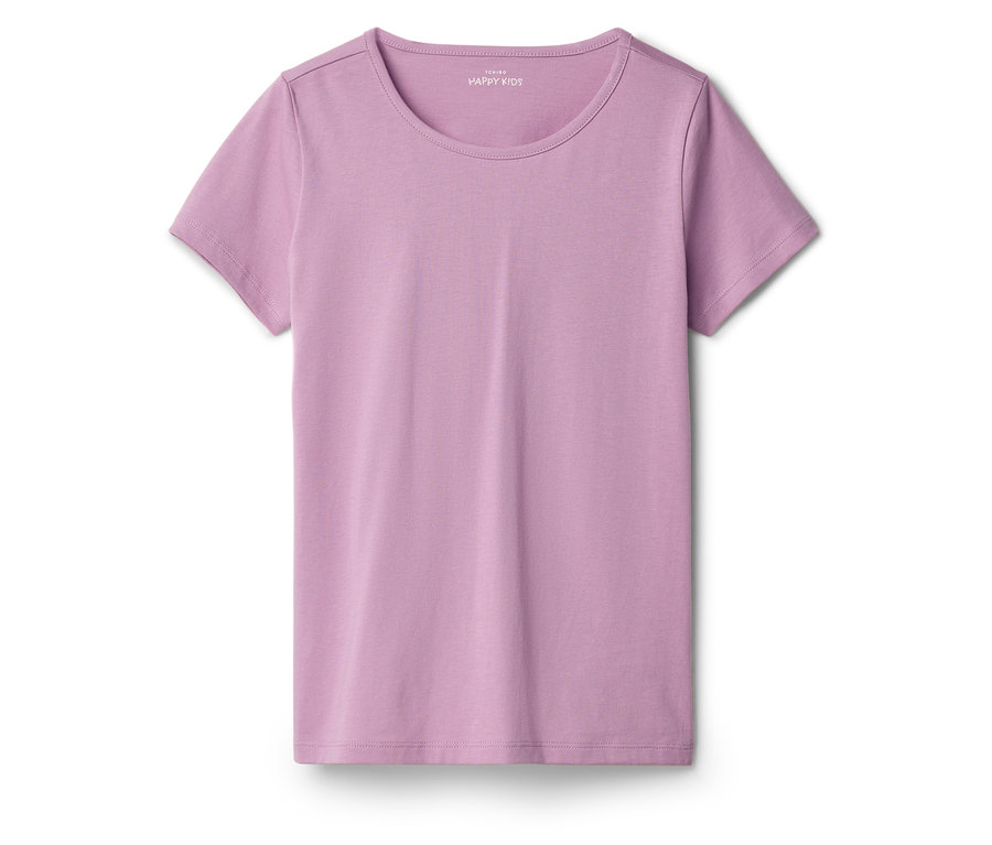 Un t-shirt lilas à manches courtes posé à plat sur un fond blanc.