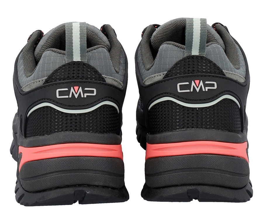 Vue arrière de deux chaussures de randonnée CMP grises et noires avec des accents corail.