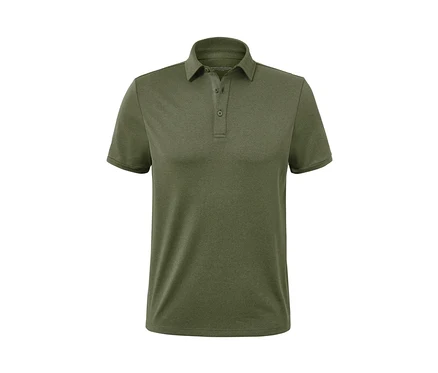 Un polo fonctionnel vert à manches courtes.