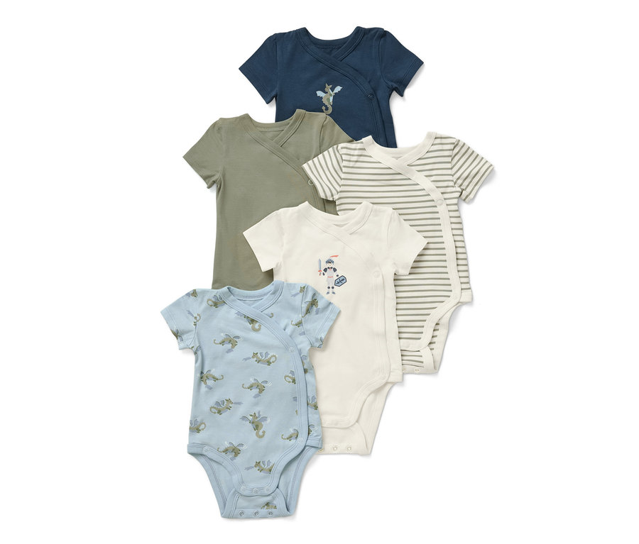 Cinq bodys évolutifs à manches courtes pour bébé dans différents coloris et motifs, dont un chevalier et des dragons.