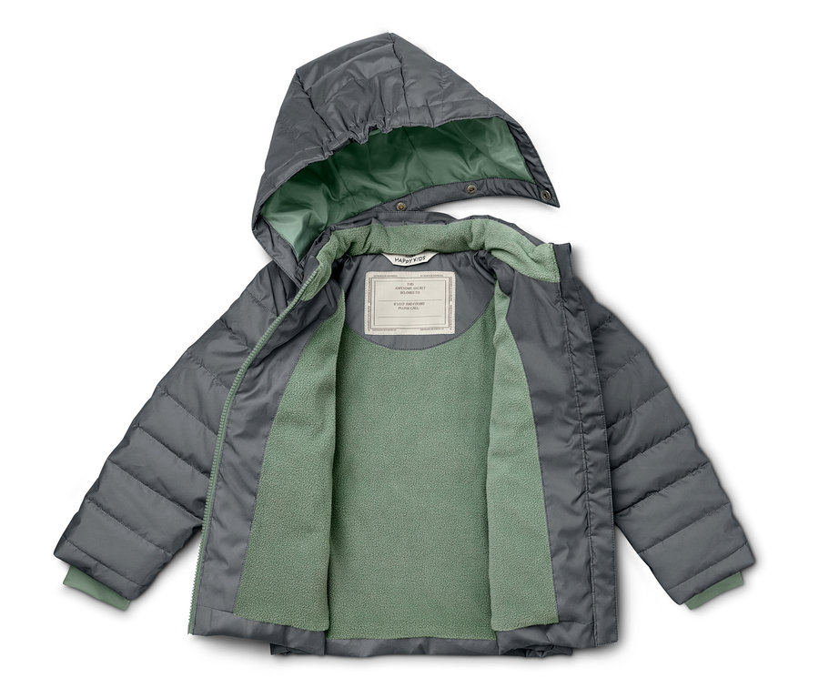 Veste ouverte grise matelassée à capuche avec doublure intérieure en polaire verte sur fond blanc.