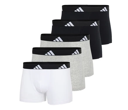 Cinq boxers adidas Active Flex en coton, blancs, gris et noirs, disposés en éventail et empilés. Chaque boxer a une ceinture noire avec des logos adidas à trois bandes blanches.