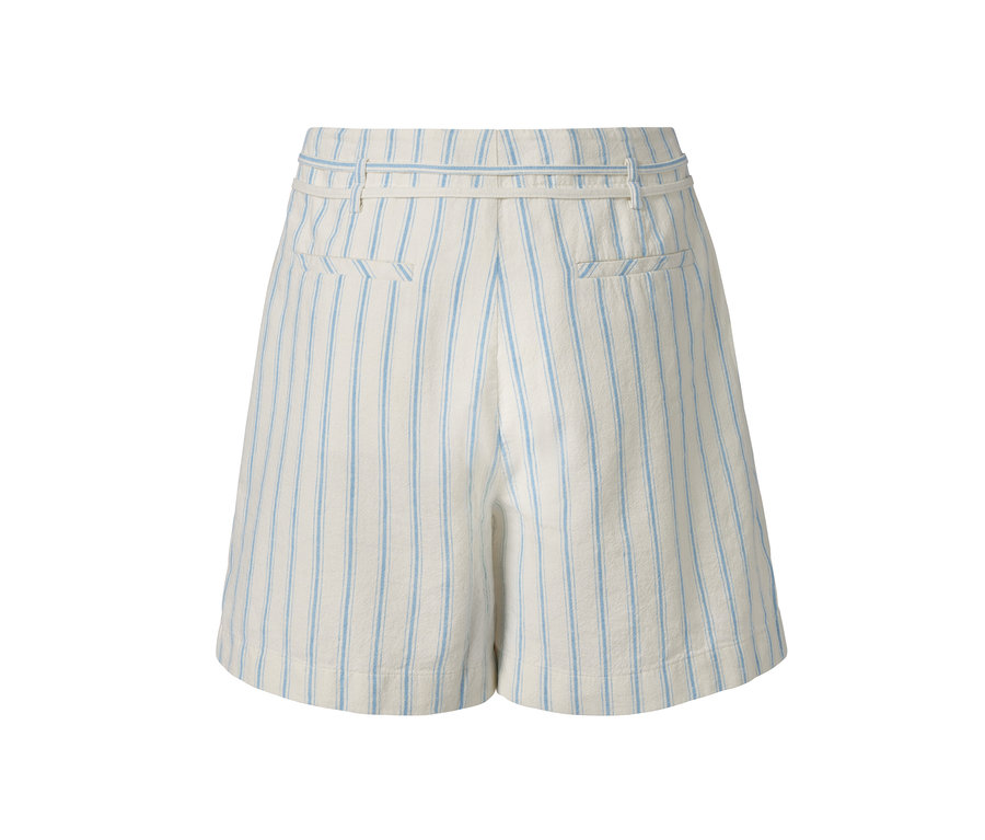 Short tissé blanc avec rayures bleues.