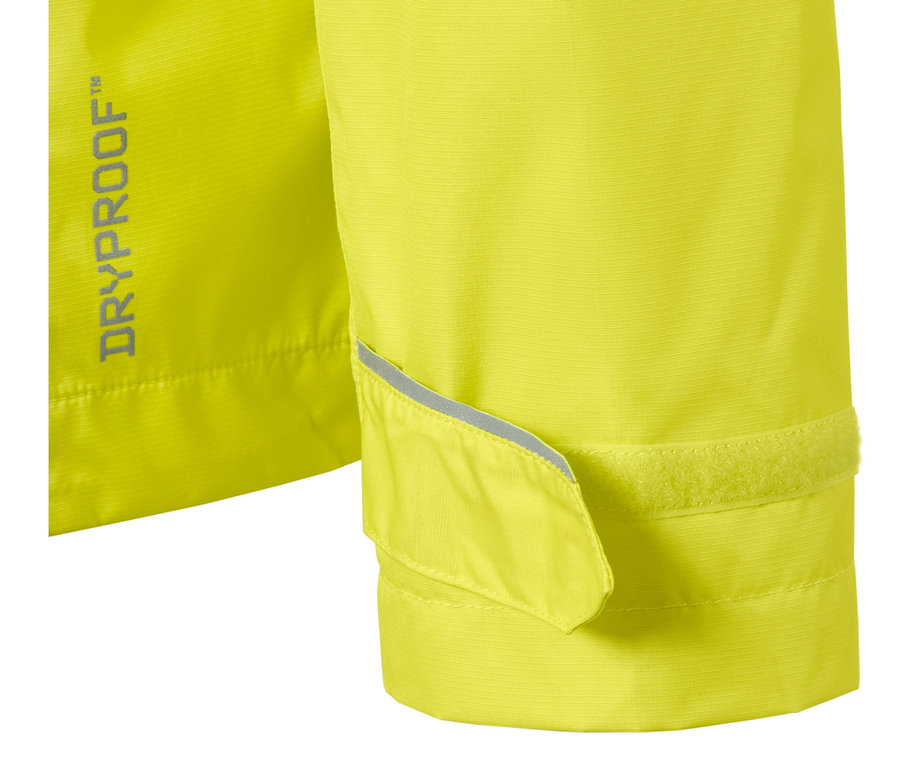 Gros plan sur une veste de pluie unisexe citron vert avec l'inscription "DRYPROOF".