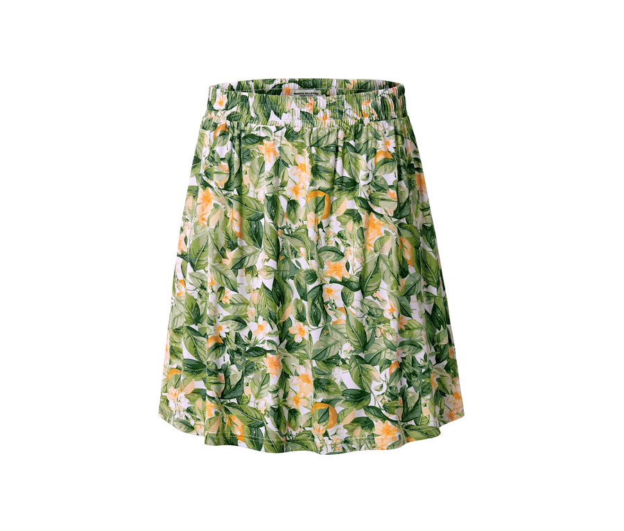 Robe en jersey imprimée avec un motif de feuilles et de fleurs.