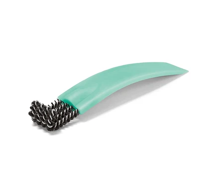Brosse à four avec racloir.