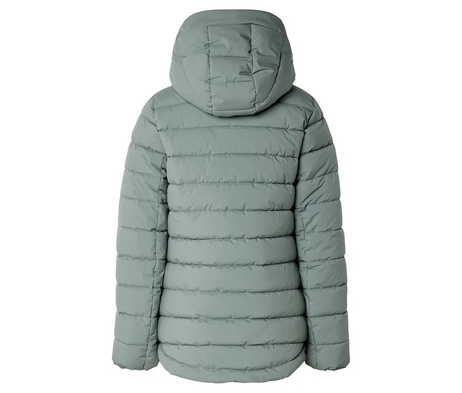Vue arrière d'une doudoune matelassée vert clair à capuche sur fond blanc.
