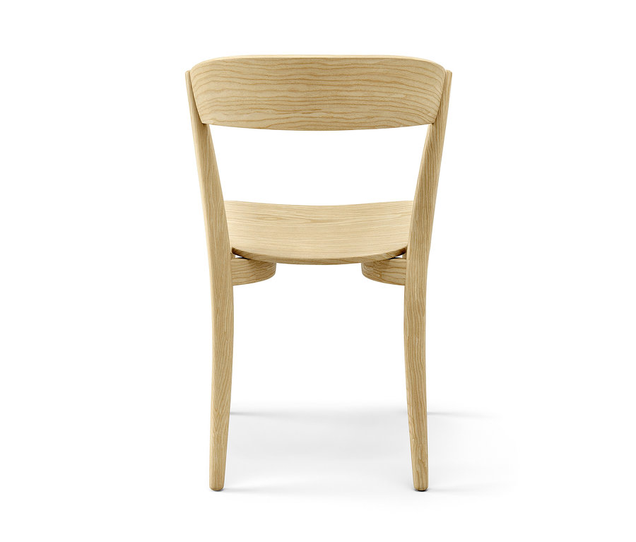Vue arrière d'une chaise en bois.