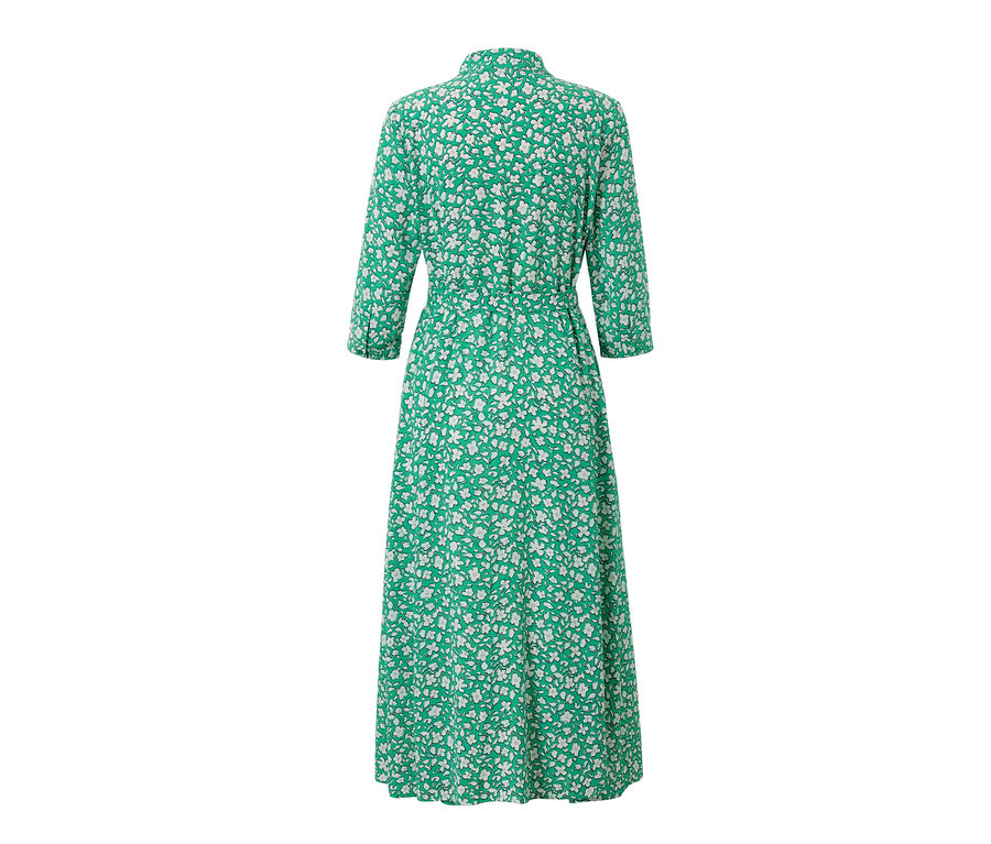Vue arrière d'une robe chemise imprimée avec un col, des boutons et une ceinture à la taille.