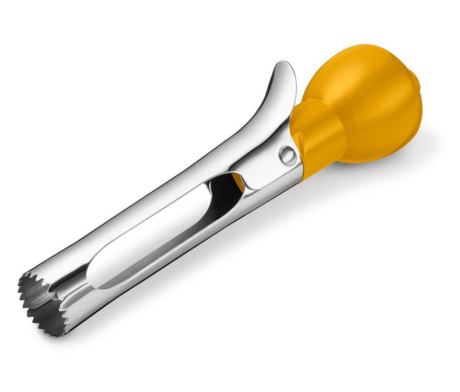 Un vide-pomme avec une poignée jaune et un corps en métal argenté sur un fond blanc.