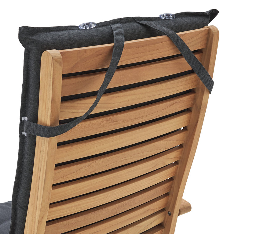 Vue arrière d'une chaise en bois avec un coussin anthracite fixé par des sangles.