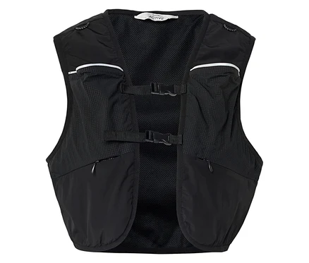 Gilet de course noir avec poches et boucles.