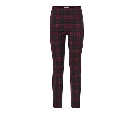 Un pantalon stretch à carreaux.