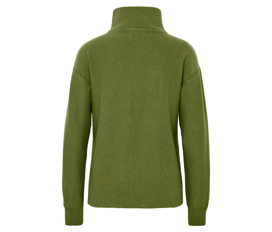 Vue arrière d'un pull à col roulé vert olive.